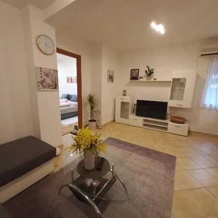 Apartment Udoban Stan Na Pecinama